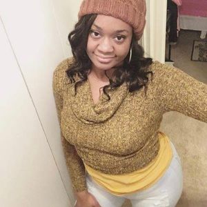 Meet your Posher, Zia